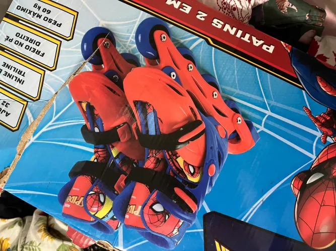 Vendo patins novo na caixa