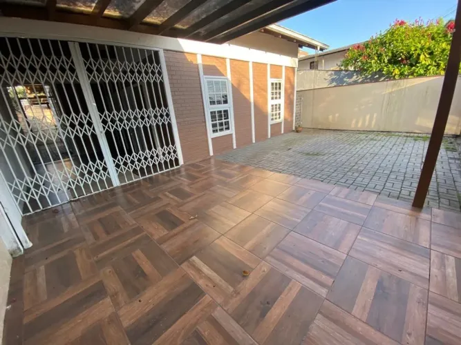 CASA no COSTA E SILVA com 2 quartos para LOCAÇÃO, 80 m²