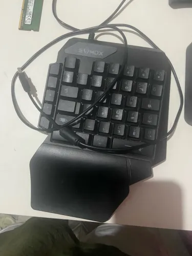 Mini teclado para jogar