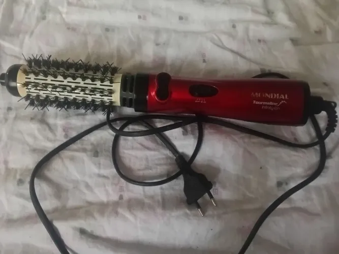 Escova modeladora