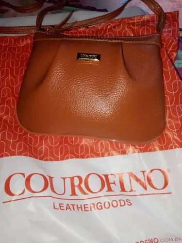 Vendo uma bolsa pequena da courofino