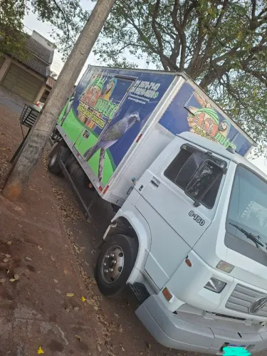 Vendo esse 8.150 ano 2001 valor 135.00