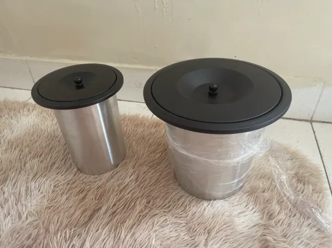 Vendo Lixeiras de EMBUTIR de 3L e 5L