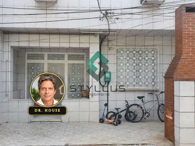 Apartamento Tipo Casa com Suíte e Churrasqueira em Todos os Santos! M28L