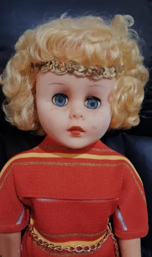 Boneca antiga marca atma 55 cm