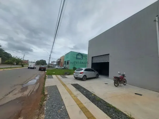Pavilhão/Galpão à venda no bairro Residencial Jardim Canedo II - Senador Canedo/GO