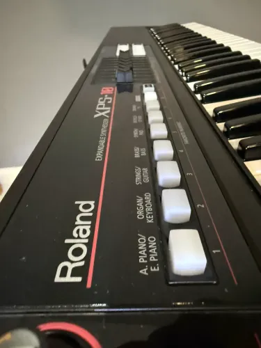 Teclado Roland XPS-10 61 Teclas + Suporte - Excelente Estado