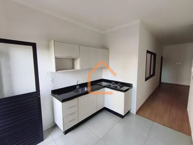 Apartamento com 3 dormitórios para alugar, 90 m² por R$ 2.500/mês - Nha Chica - Pouso Aleg