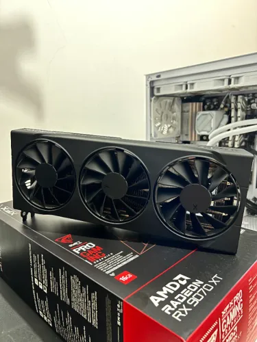 RX 9070 XT Swift 16GB XFX