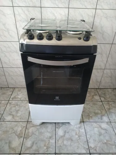 Vende se fogão
