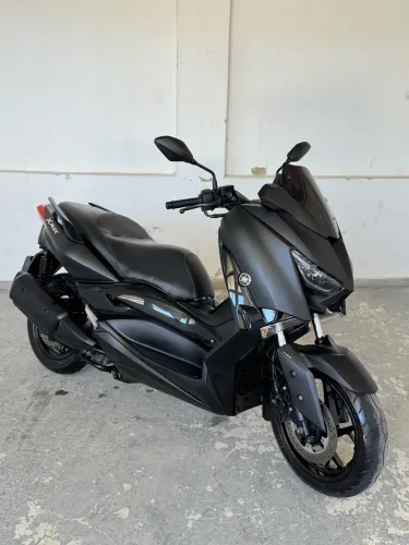 Yamaha X-Max 250 ABS