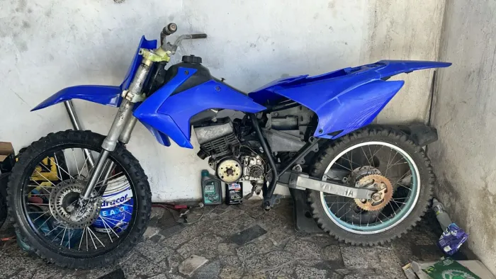XtZ 125 com motor de RD 135 com nota fiscal de leilão 