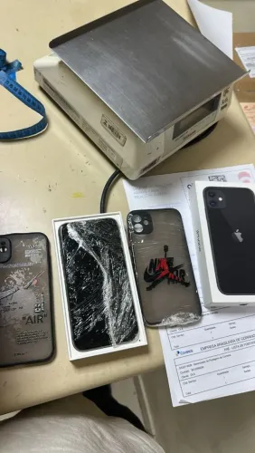 IPHONE 12