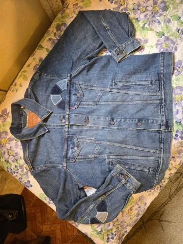 Jaqueta Levis Exclusive .