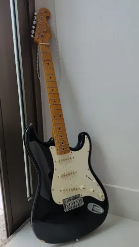 Guitarra SX Vintage Series sst57 + capa para guardar (Usada 3 vezes)