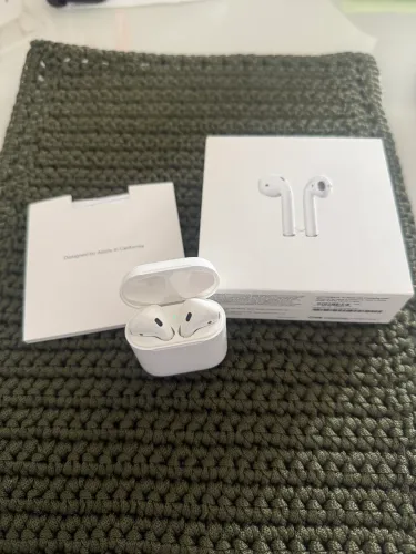 AirPods A2031