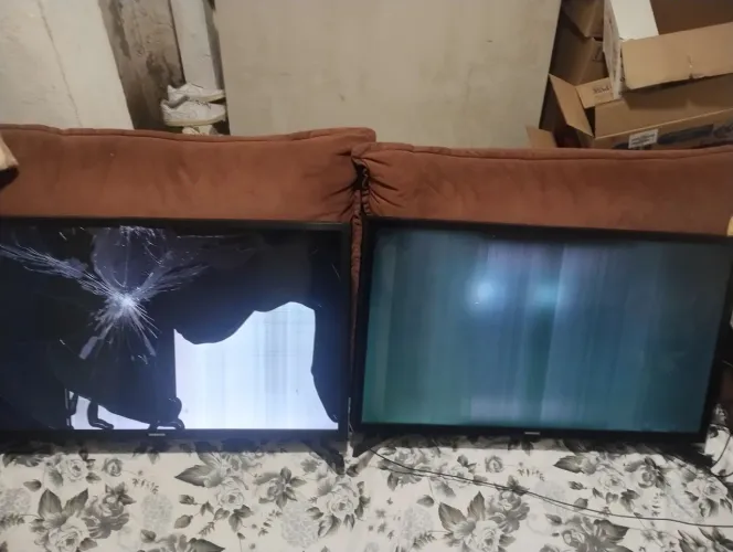 DUAS TVS SAMSUNG 32 POLEGADAS