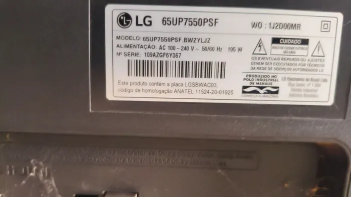 Tv LG para retirar peças