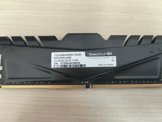 Memória ram DDR4 8GB 4000mhz T-Force