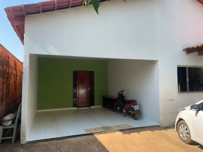 CASA GRANDE NA 303 NORTE, 4 QUARTOS SENDO 2 SUITES, BANHEIRO SOCIAL, SALA DE ESTAR, COZINH