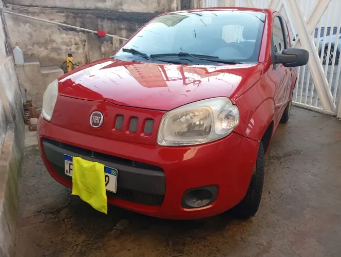 Fiat Uno Vivace 1.0 EVO Fire Flex 8V 3P 2014