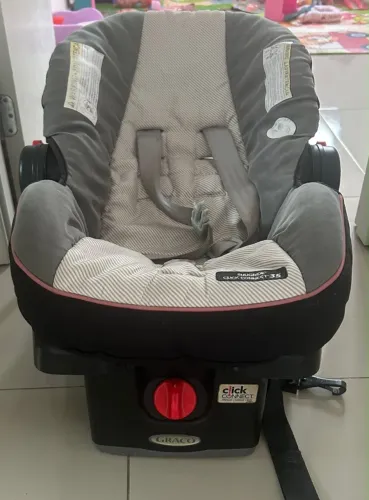 Bebê conforto com base