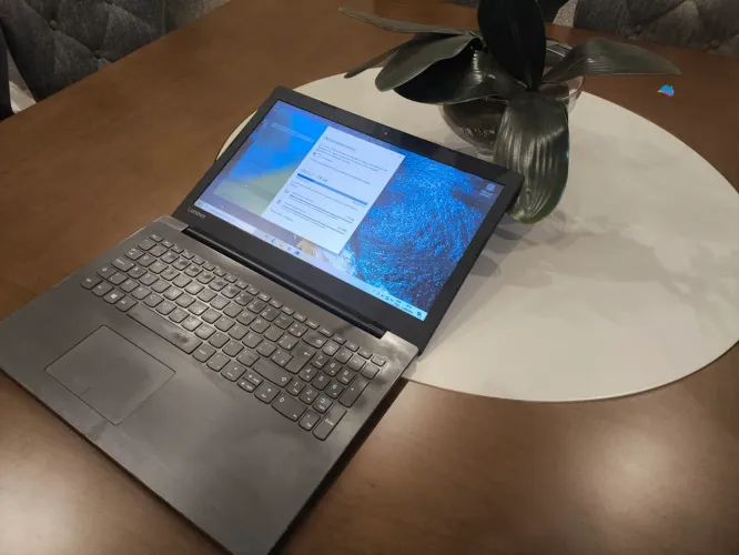 Notebook Lenovo com SSD e Hd de 1 terabyte!