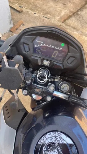 Vende-se titan 160