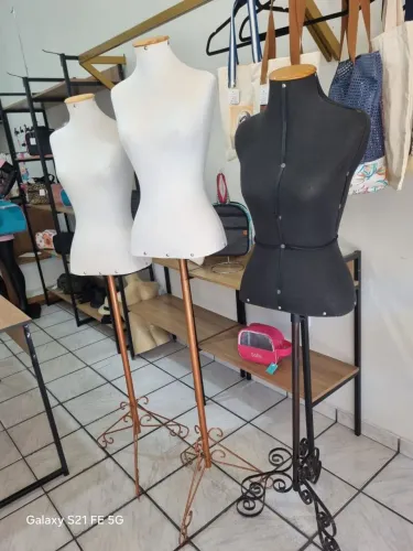 Vendo 3 manequins