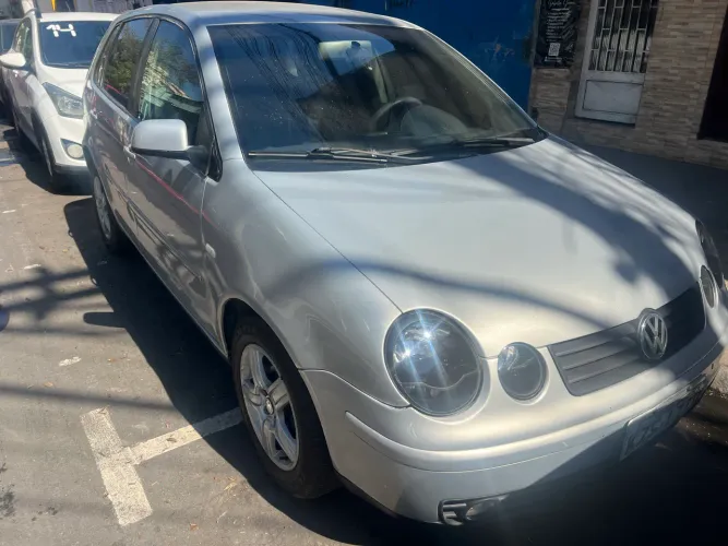 Volkswagen Polo 1.6 Mi/s.ouro 1.6 MI Tot.flex 8V 5P 2006
