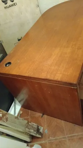Mesa de Escritório Diretor em Madeira (160x80) - Ideal para Home Office