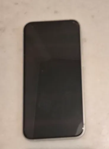 Apple iPhone 13 (256 GB) - Luz das estrelas (Branco)