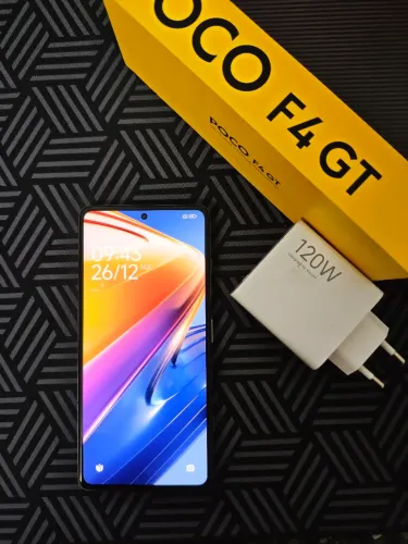 Poco f4 GT Smartphone GAMER
