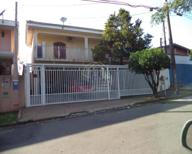 Casa a venda no Jardim Aparecida, Campinas, SP.