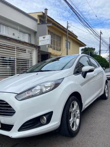Ford Fiesta 1.6 16V Flex Mec. 5P 2016
