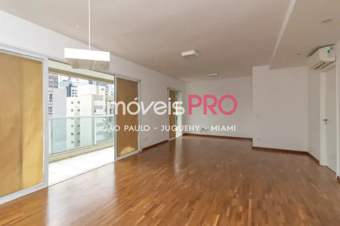 Apartamento de 138m² no Paraíso, 3 suítes, 3 vagas