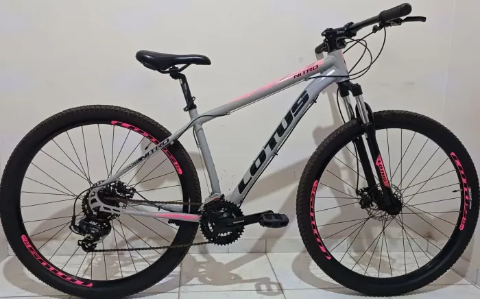 Bicicleta LOTUS aro 29 Novinha (Com Nota Fiscal)