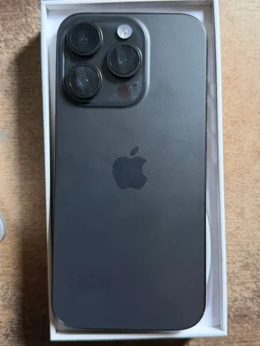 iPhone 15 Pro 128 GB Titânio Preto - Original e Muito Conservado