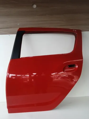 Porta Traseira Esquerda Sandero 2014, 15 16 17 18 - Vermelha 