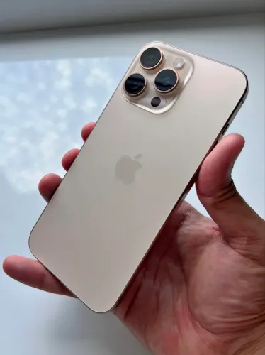 Troco IPhone 16 Pro Max + Apple Watch Ultra