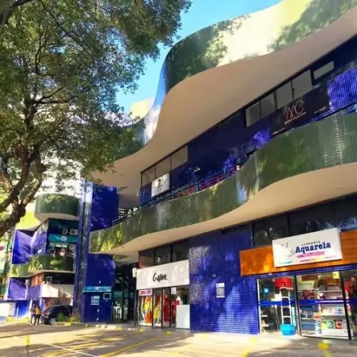 Loja Térrea c/ Mezanino - Galeria Conselheiro  Portela Taxas Inclusas 