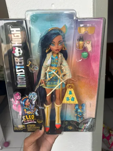  Boneca Monster High Cleo de Nile básica 