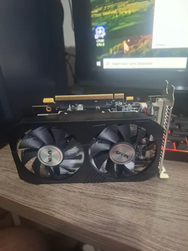 Placa de vídeo RX550 4gb