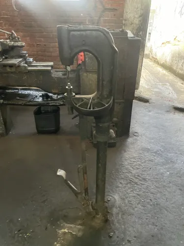 Rebitadeira mecânica