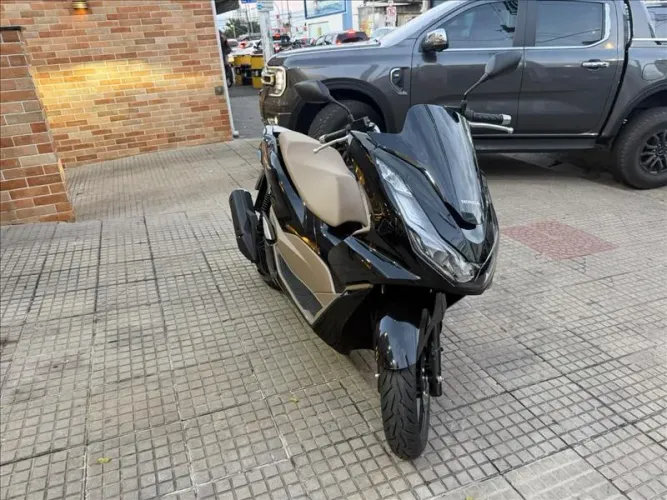 Honda Pcx 160 Dlx