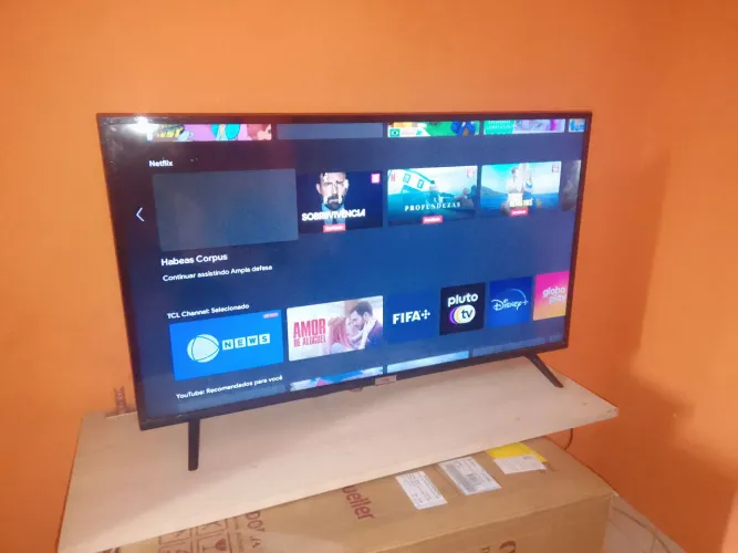 Smart tv TCL40"
