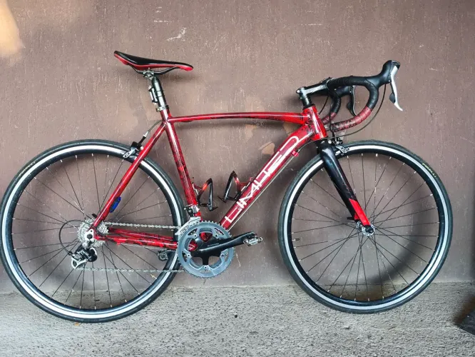 Bicicleta tsw Tr10 Tam 54 - Shimano 105 20v pintura personalizada - passo cartão