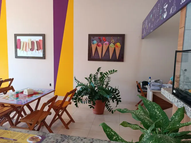 Sorveteria/Açaiteria e lanchonete 