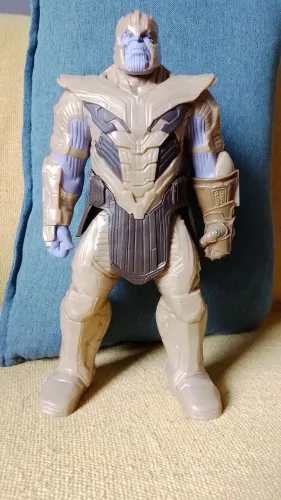 Boneco Thanos Armadura 30 cm Hasbro-Marvel