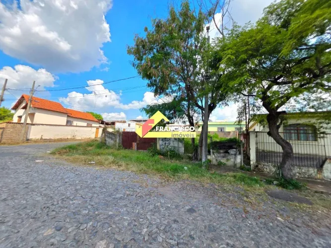 Lote à venda, Planalto - Divinópolis/MG